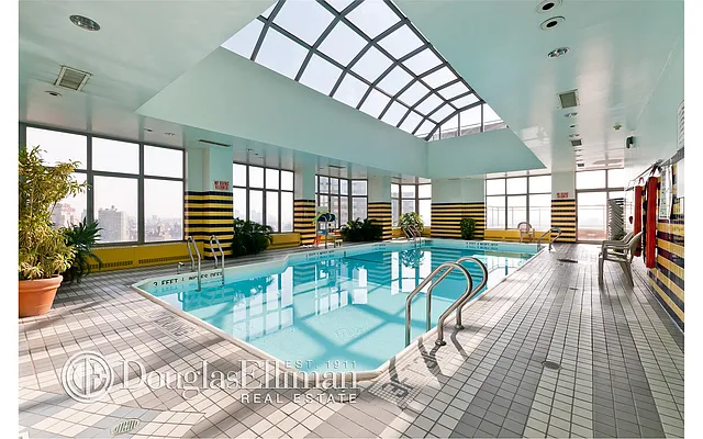 Rented by Douglas Elliman | media 22