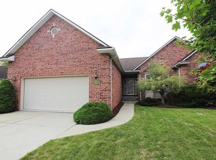 1514 Wildwood Ct, Flint, MI 48532