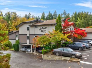 Bellefield Manor, Bellevue, WA 98004