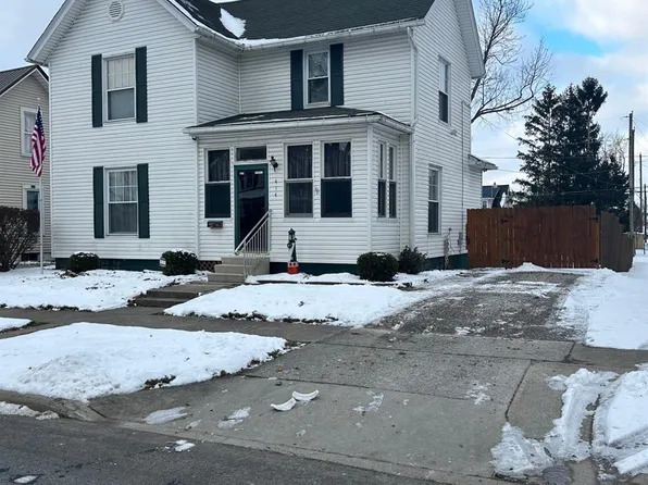 414 Park St, Willard, OH 44890