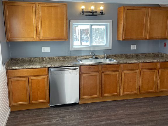 3rd image of 245 S Elm St #B
