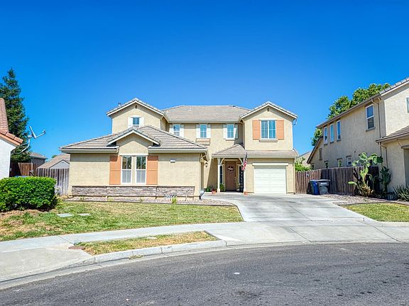 4th image of 236 Durer Dr