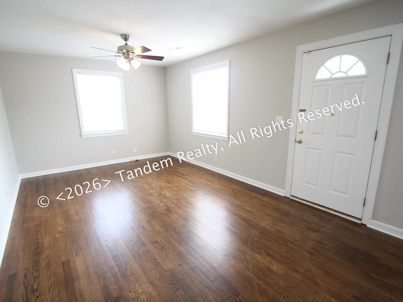 2 bed, 1.0 bath, 900 sqft, $1,795 — Photo 3