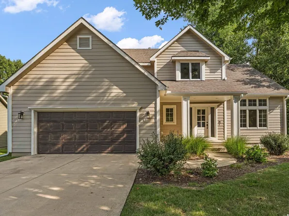4204 Trail Rd, Lawrence, KS 66049