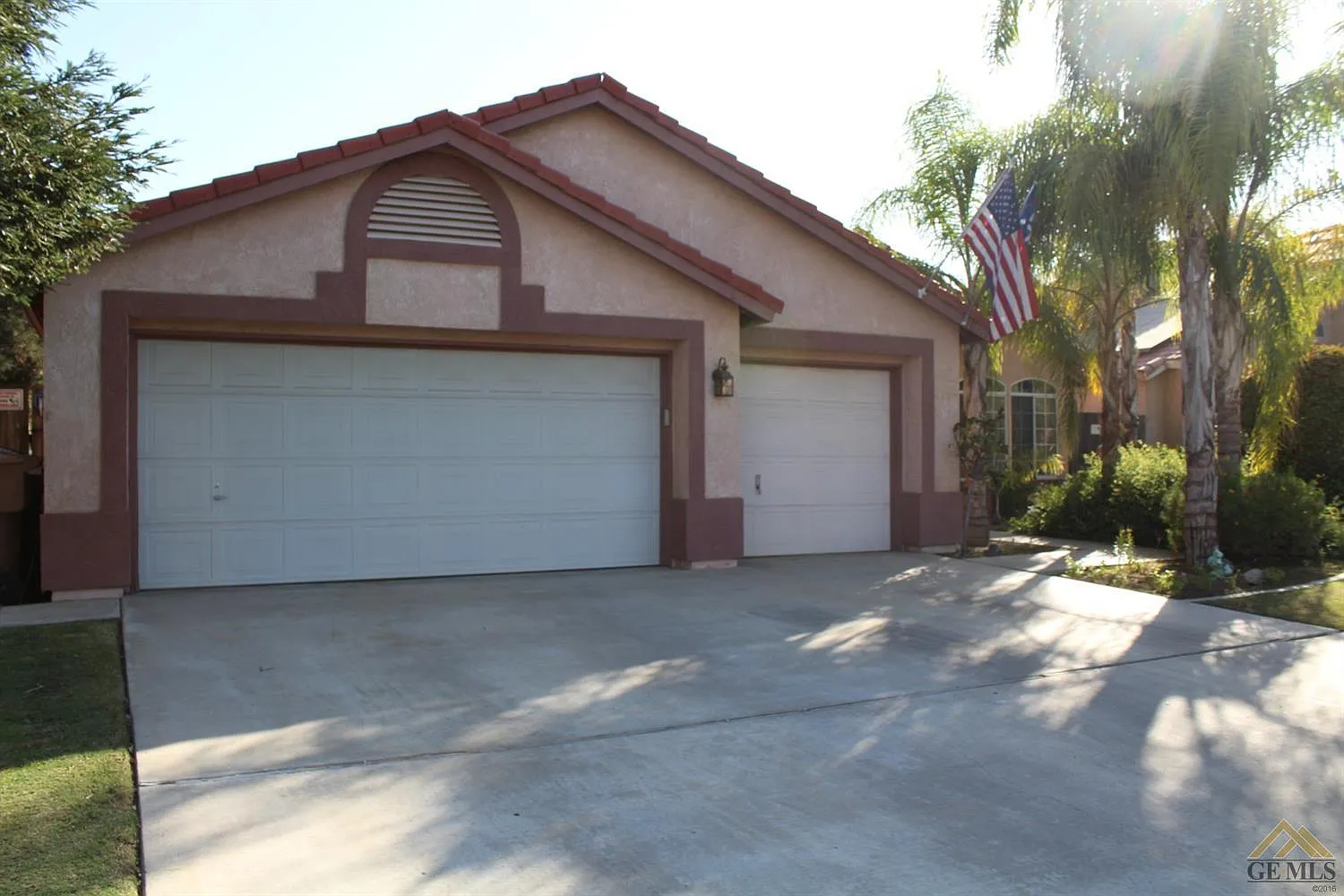10217 Single Oak Dr photo 1