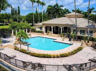 1400 Crestwood Ct S APT 1402, Royal Palm Beach, FL 33411