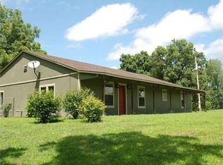 610 SW T Hwy, Holden, MO 64040