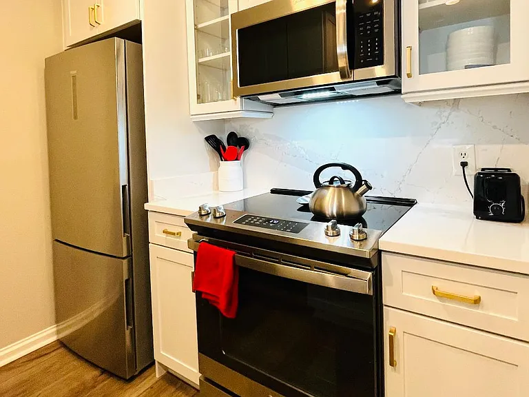 105 W Oglethorpe Ave #405 — Photo 4