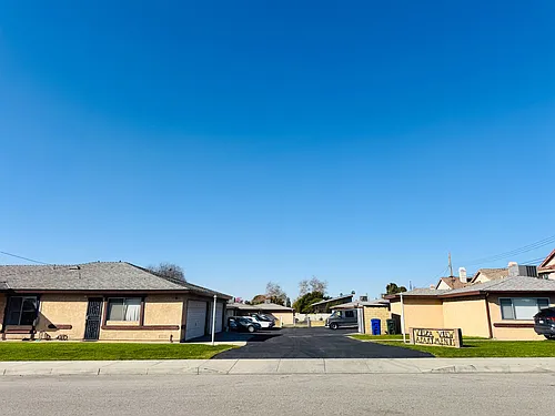 9636 Helena Ave Photo 1