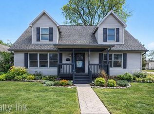 27132 Groveland St, Madison Heights, MI