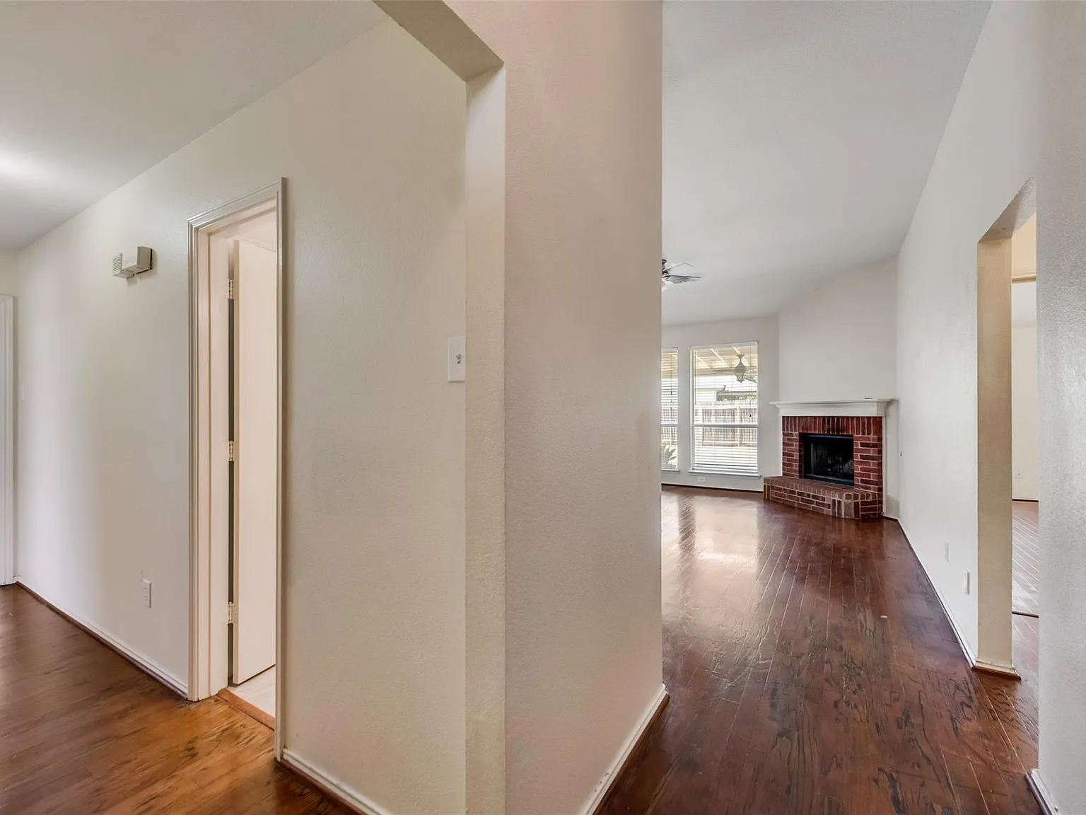4 bed, 1846 sqft, $2,550 — Photo 4