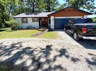 3679 Julio Rd, Springdale, AR 72764