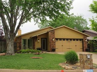 13510 Fox Hollow Rdg, Oklahoma City, OK 73131