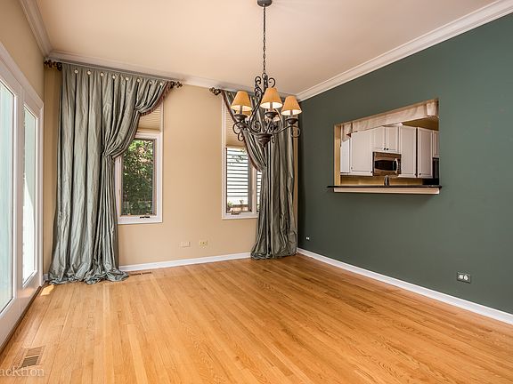4th image of 13 Brassie Ct