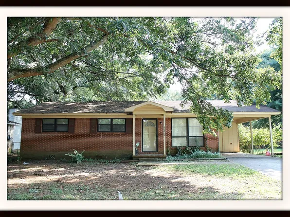 3701 S Westdale Ct SW, Huntsville, AL 35805