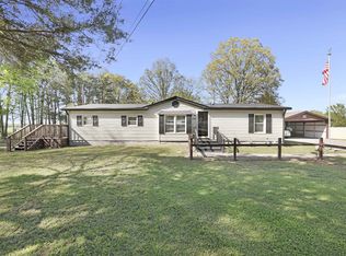 7113 Cobb Rd, Christiana, TN 37037