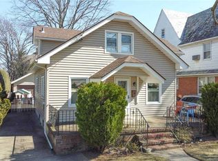 29 Whitney Ave, Floral Park, NY 11001