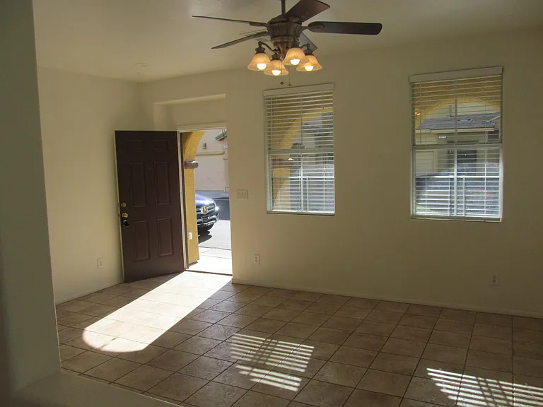 6776 Firewood Dr — Photo 3