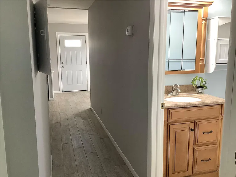 70 Normandy Ln #B — Photo 29