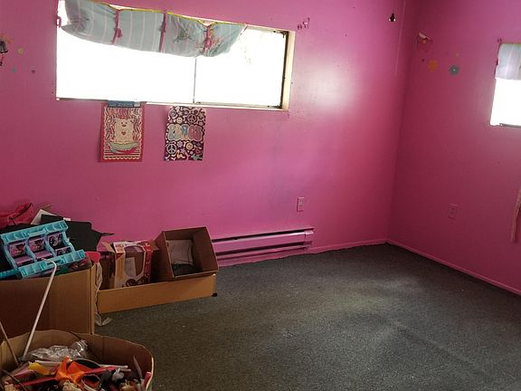 4th image of 6975 Park St NE
