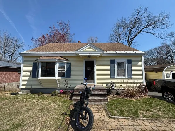 148 Pond St, Leominster, MA 01453