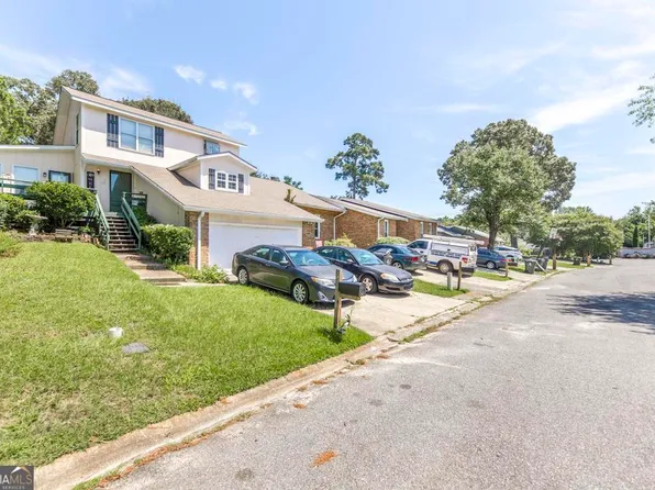 101 Leisure Lake Ct, Warner Robins, GA 31088