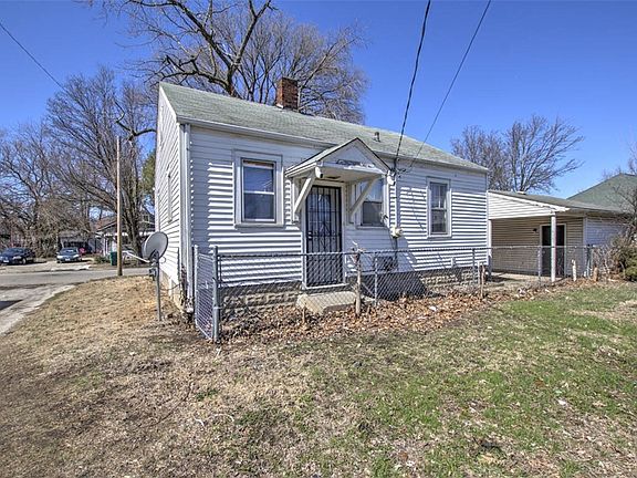 2nd image of 230 S 16th St