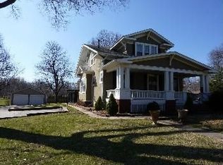501 SE 3rd St, Lees Summit, MO 64063