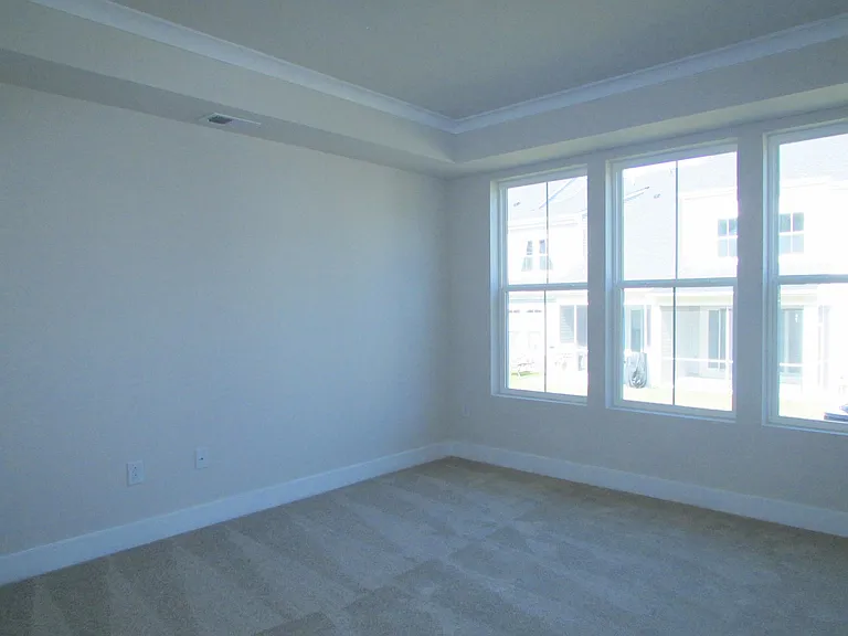 31019 Nikelle Ln — Photo 7