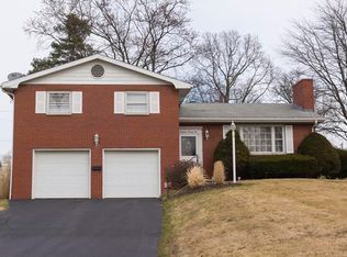 1926 Truman Dr, Aliquippa, PA 15001