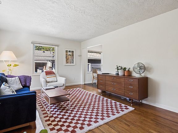 5th image of 6116 SE 138th Pl