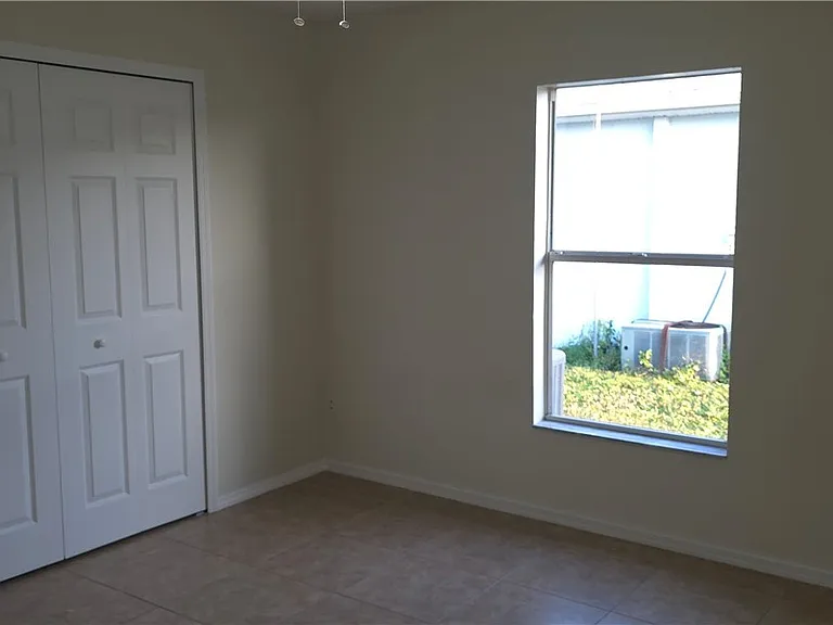 137 Milwaukee Blvd — Photo 8