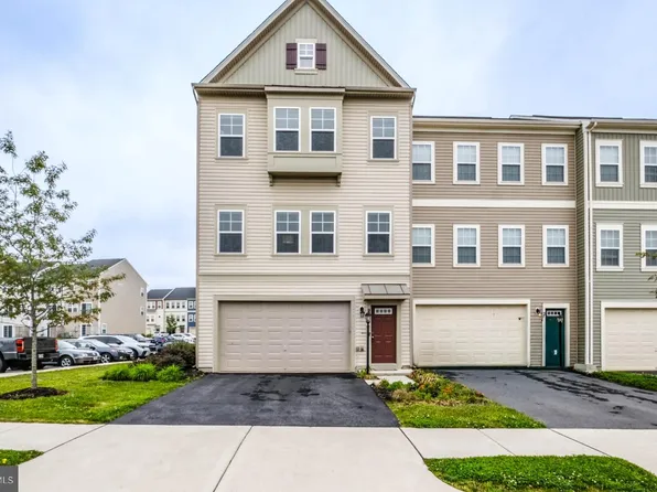 218 Parkland Dr, Stephenson, VA 22656
