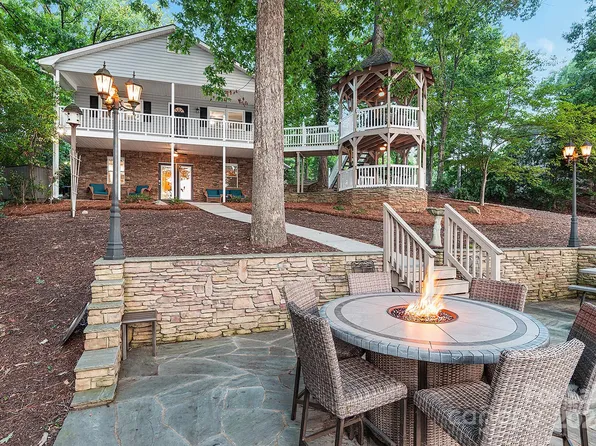 234 Springwood Dr, Mount Gilead, NC 27306