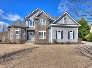 34 Eagles View Dr, Cartersville, GA 30121