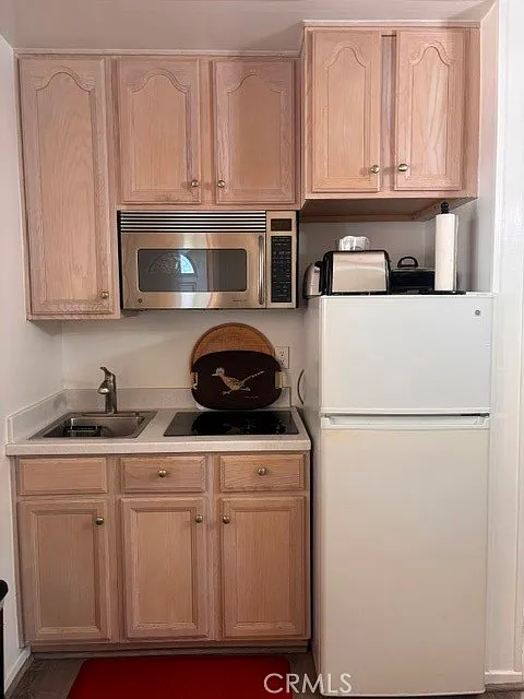 1 bed, 480 sqft, $1,800 — Photo 1