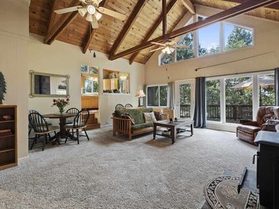 24158 Umasi Ct, Mi Wuk Village, CA, 95346