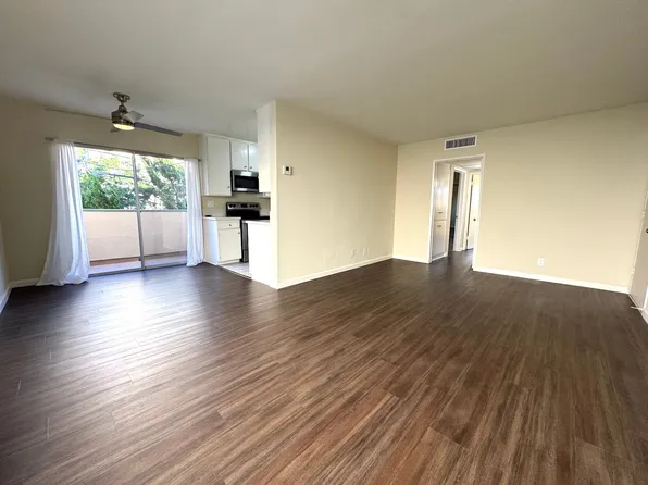 1124 N Olive Dr, 1124 N Olive Dr APT 208, West Hollywood, CA 90069