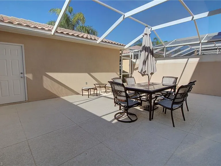 8109 Chianti Ln — Photo 23