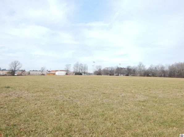 2750 Palma Rd, Benton, KY 42025
