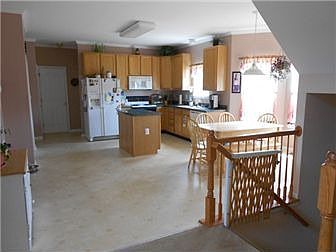5th image of 211 Olivine Cir