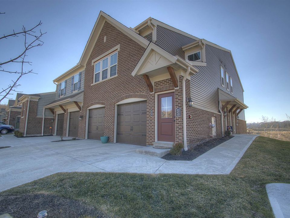 1st image of 828 Yorkshire Dr
