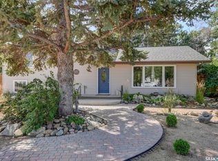 520 3rd Avenue E, Assiniboia, SK S0H 0B0