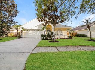 1427 Lake Shore Ranch Dr, Seffner, FL 33584