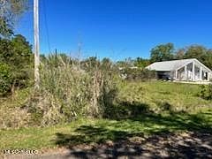 4th image of 2360 Airport Dr