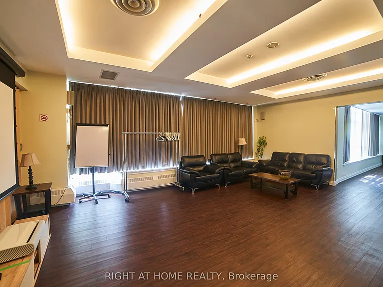 1700 Eglinton Ave E #609 — Photo 14