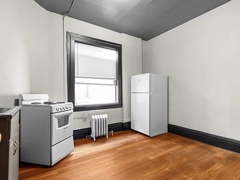 224 S Howard St #408 — Photo 3