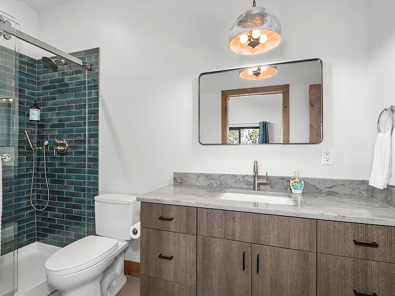 945 Nob Hill Rd #2 — Photo 14