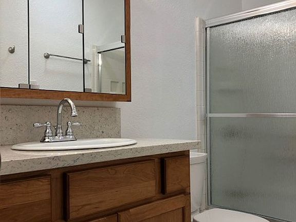 5th image of 4721 Marconi Ave APT 19