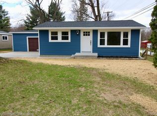 316 Monroe St, Webberville, MI 48892
